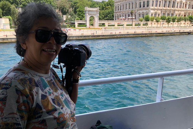 Istanbul Morning Tour: Bosphorus Yacht Cruise with Asia Stop - Starting with Ortakoy and its postcard mosque