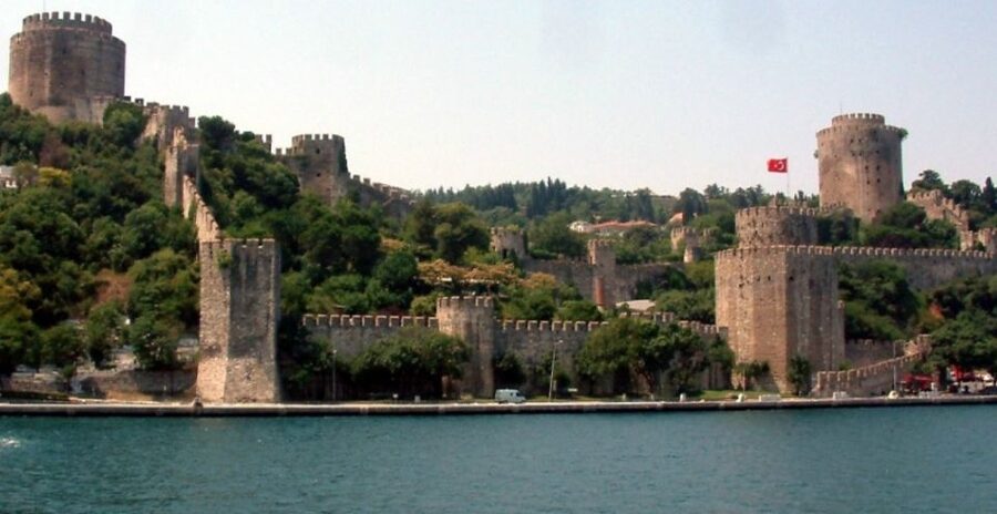 Istanbul: Private Bosphorus Cruise By Luxury Yacht - Asian Shore: Beylerbeyi Palace and the Maiden’s Tower