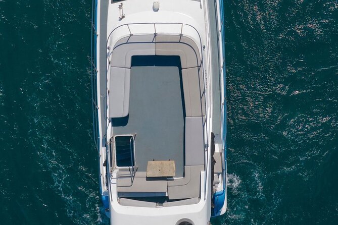 Istanbul Private Luxury Yacht on Bosphorus 14 mt 46feet - What a $200 private Bosphorus cruise really buys you