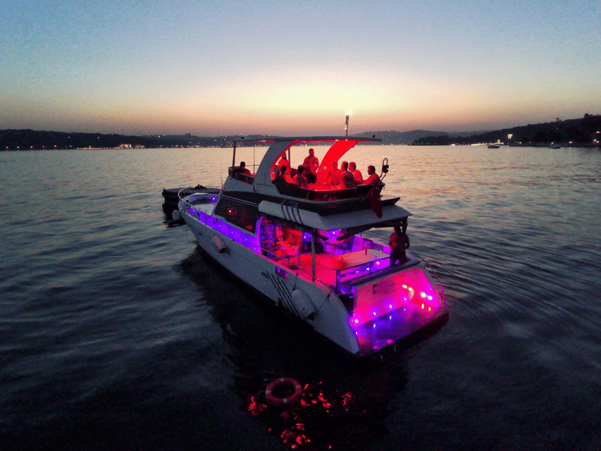 Istanbul: Private Yacht Organization on Bosphorus (14 Meter) - Key points to know before booking