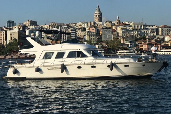 Istanbul Private Yacht Tour - 2 Hours - Ortaköy from the water