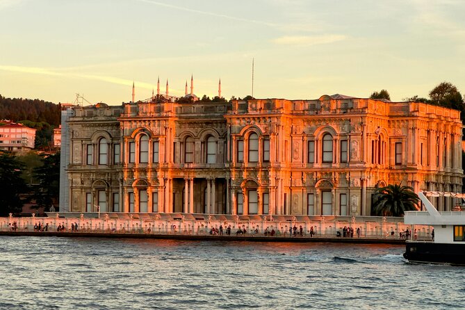 Istanbul Private Yacht Tour - 2 Hours - The two fortresses farther north