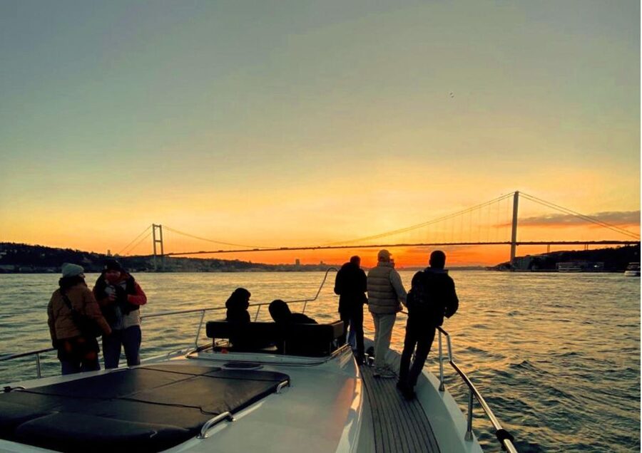 Istanbul: Small-Group Luxury Yacht Sunset Cruise w/ Snacks - Starting at Karaköy and settling aboard