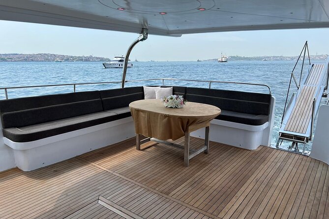 Istanbul: Small-Group Yacht Cruise with Snacks, Sunset or Daytime - What you actually eat and drink onboard