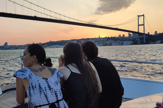 Istanbul Sunset Cruise on Luxury Yacht - Guided Group Cruise - Snacks, drinks, and the onboard atmosphere