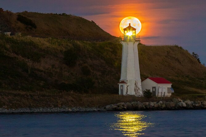 JFarwell Moonlight Yacht Cruise from Halifax Waterfront - A quiet way to see Halifax after sunset