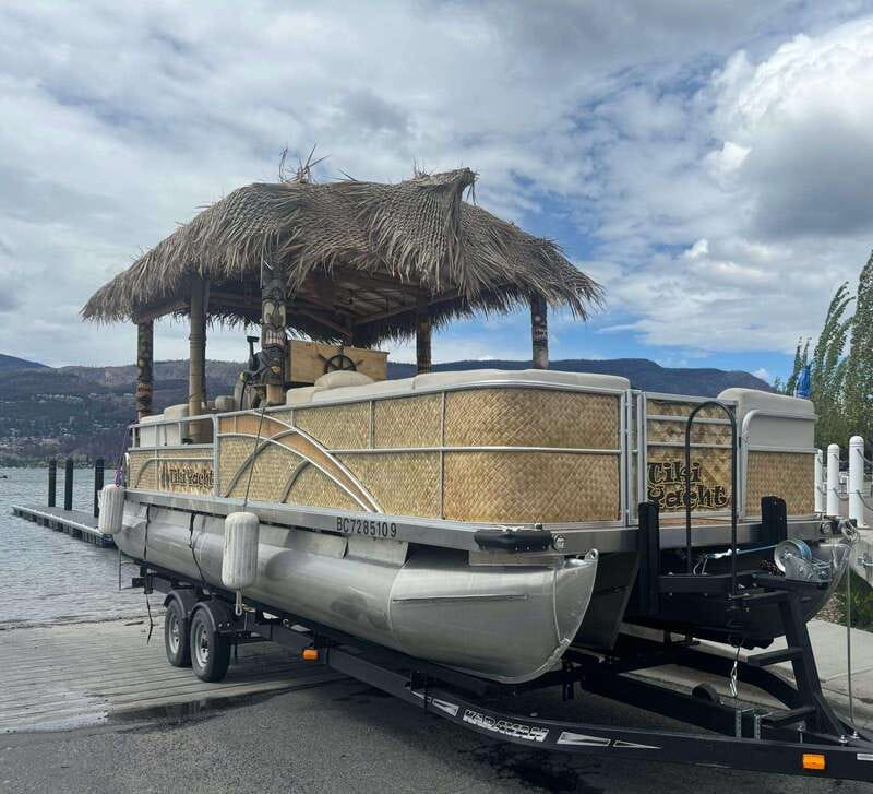 Kelowna: Tiki Party Yacht Rental - The cruise itself: two hours or four?