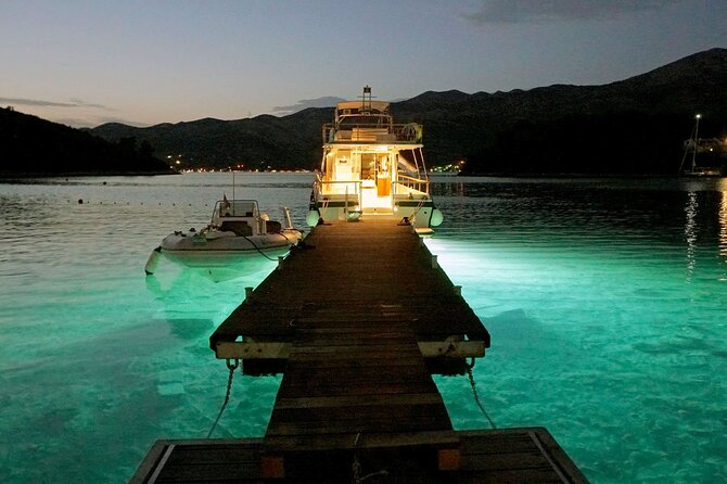 Korcula Private Yacht Cruise Including Wine Tasting and Dinner - Why this Korcula evening feels different