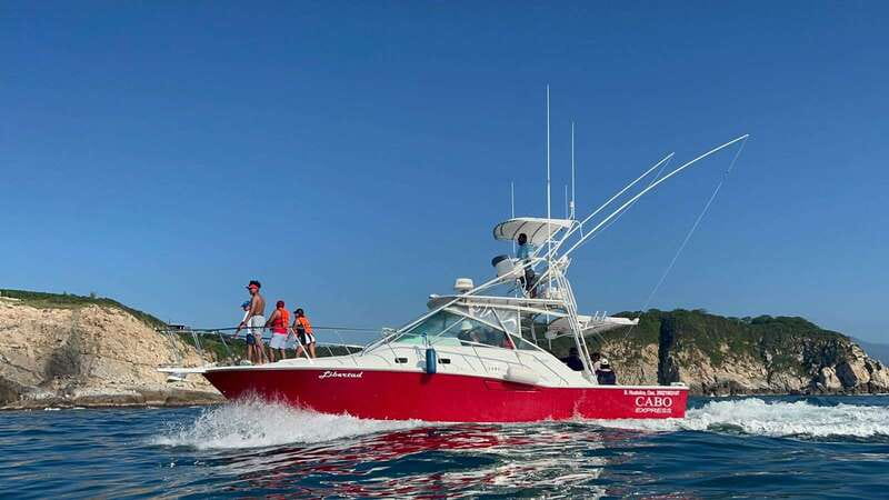 La Crucecita: Private Yacht Cruise in Huatulco with Drinks - Cruising past Santa Cruz, Organo, and Maguey