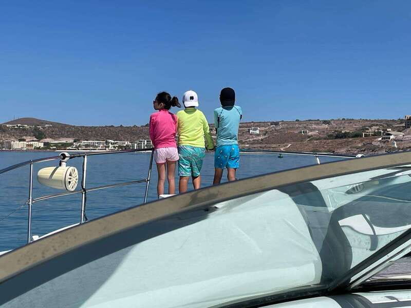 La Paz: Balandra Beach Luxury Yacht Charter Cruise - Marina Palmira to the open bay