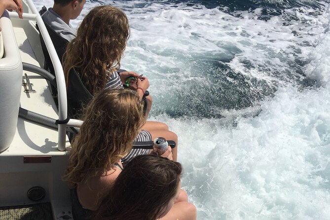 LA: Yacht Private Trip -1 hour (1 ticket covers 1-6 ppl - Is $134 a good price?