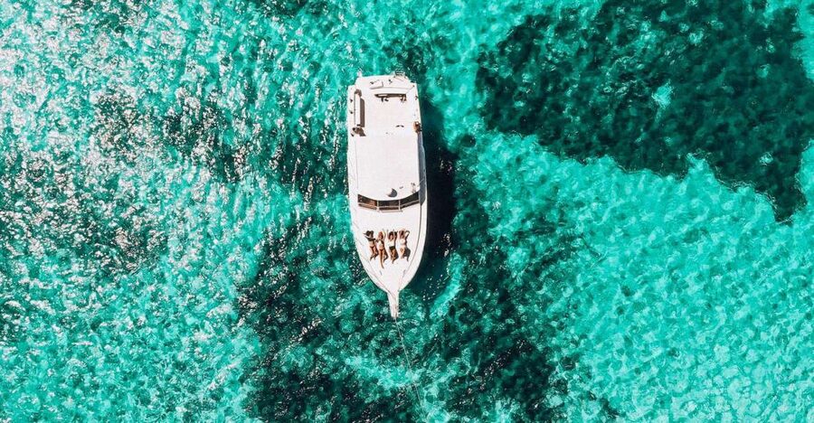 Lanzarote: Private Yacht Boat Trips & day at sea - A private yacht changes the feel of the day