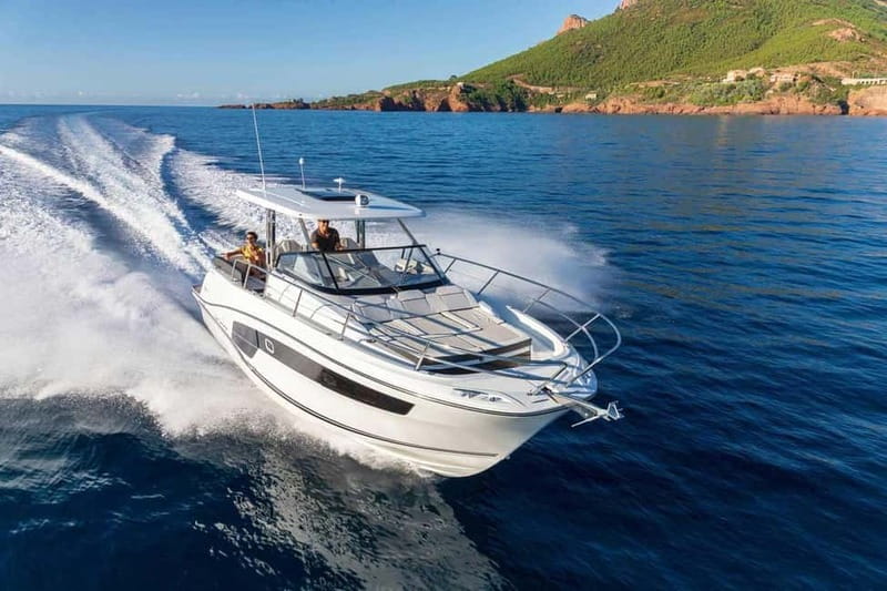 Latchi: Private Yacht Charter on Latchi Oasis - Cruising the Akamas Peninsula