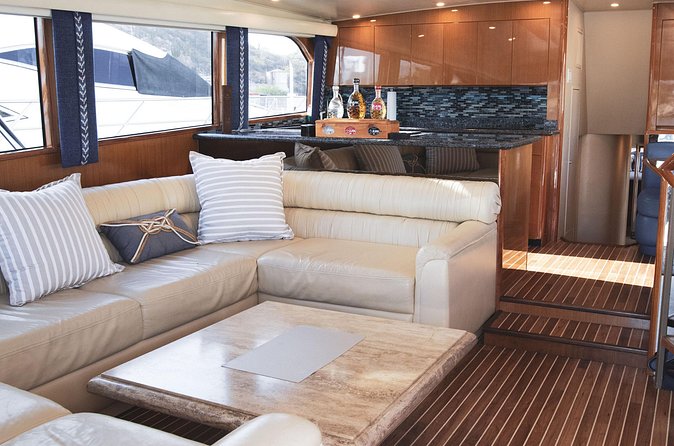 Les Is More 68ft Viking Fishing Yacht Rental - Open bar service and a personal bartender