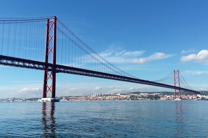 Lisbon Sailing Tour on a Luxury Sailing Yacht with 2 Drinks - Comfort, weather, and practical concerns