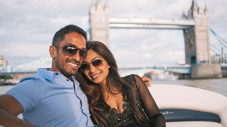 London: 2 hour private luxury yacht hire on the River Thames - Starting at Imperial Wharf Marina