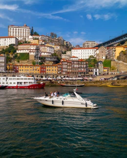 Luxury Douro Yacht Tour: Scenic Views & Complimentary Drinks - Dom Luís I Bridge and the first big views