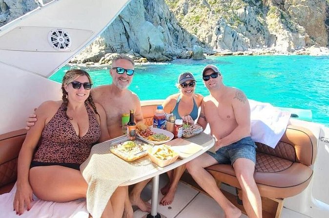 Luxury Experience on Private Yacht 34ft in Cabo - Who will get the most from this yacht trip?