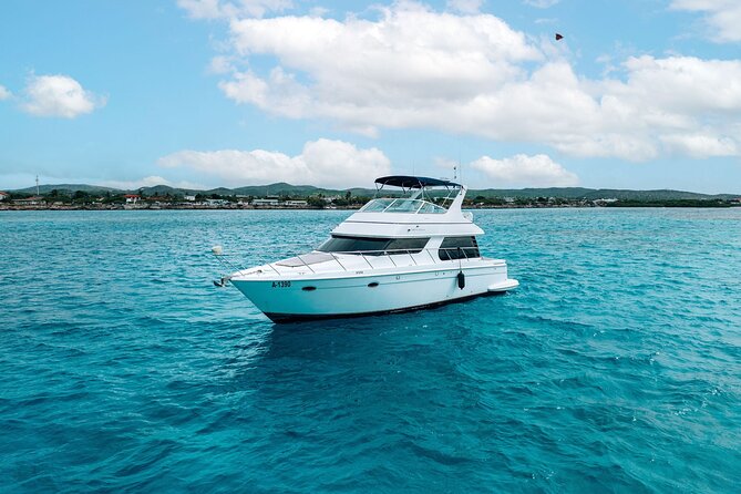 Luxury Private Yacht Charter Aruba - Eden Luca Yachts - Snorkeling, paddling, and the limits of the short trip