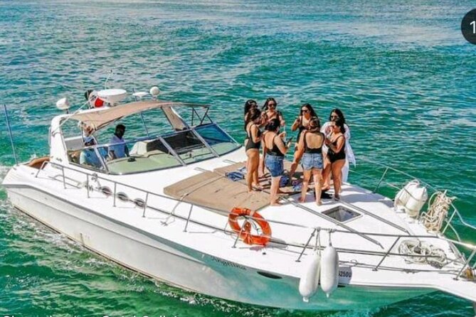 Luxury Private Yacht Rental by the Turquoise Waters of the Caribbean. - Leaving from Marina Puesta del Sol