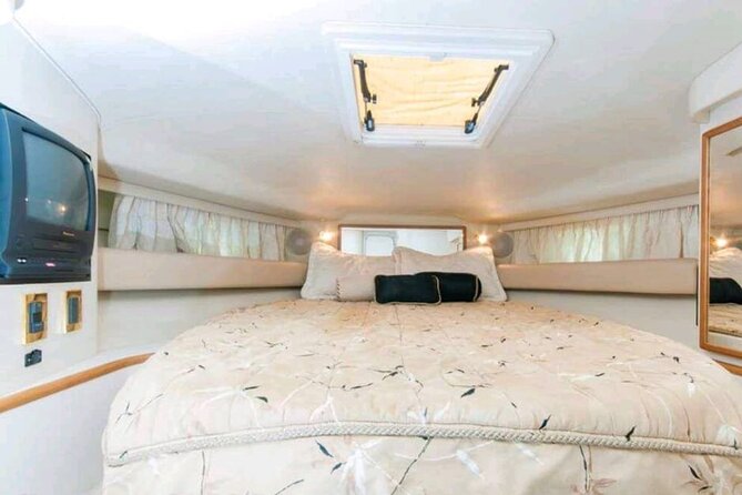 Luxury Private Yacht Rental by the Turquoise Waters of the Caribbean. - What is included on board