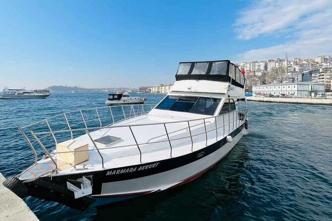 Luxury Private Yacht Tour on the Bosphorus in Istanbul - The Best Way to Plan Your Hour