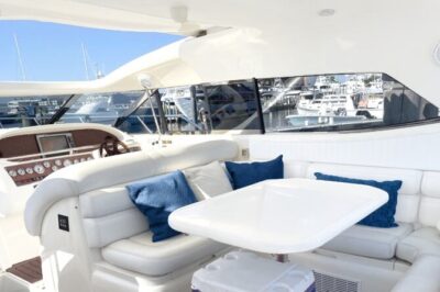 Luxury Yacht 65′ Sunseeker 4 hours from Palm Beach