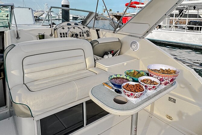 Luxury Yacht Charter and Arch Tour in Cabo San Lucas - Lovers Beach from the water