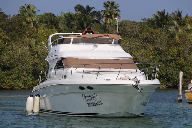 Luxury Yacht in Paradise and snorkel by Isla Mujeres - Choosing Between Two, Four, and Six Hours