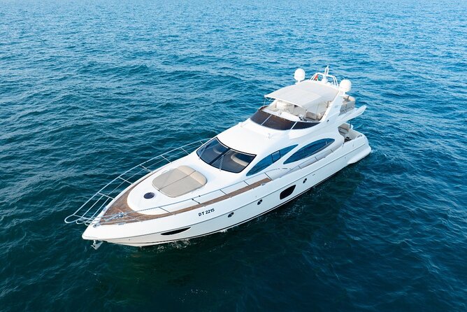 Luxury Yacht Private Rental from Dubai Marina - Drinks are included, food is not