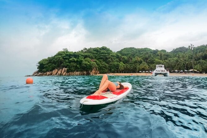 Luxury Yacht & Snorkel with All inclusive Open bar and lunch - Lunch, drinks, and the meaning of all-inclusive