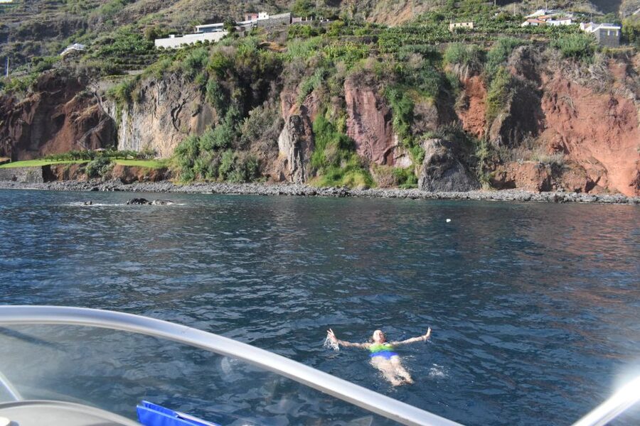 Madeira: Private Sunset Yacht Cruise with Snorkeling & Wine - Key points to know before booking