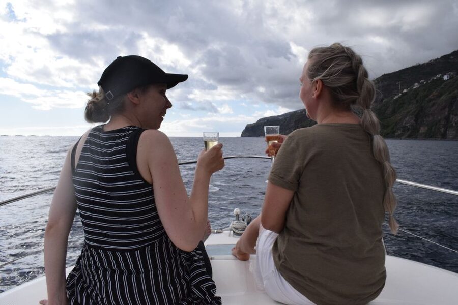 Madeira: Private Sunset Yacht Cruise with Snorkeling & Wine - What the private price means for your group