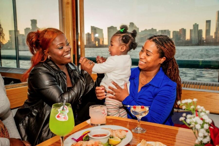 Manhattan: Statue and Skyline Cruise Aboard a Luxury Yacht - Who will enjoy this cruise most