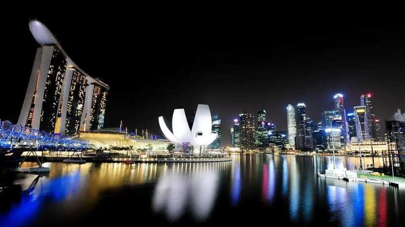 Marina Bay Sands Yacht Cruise - Meeting at One Degree 15 Marina