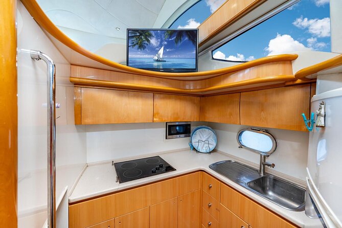Miami 2 Hours Private Yacht Tour for 13 ppl on a 50 ft Yacht - Bringing drinks, food, and your own playlist