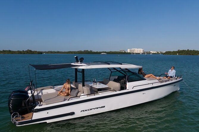 Miami Bay Discovery Private Yacht Cruise with Captain - Who will get the most from this cruise?