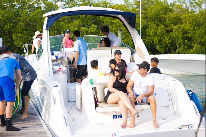Miami Beach Boat Rental: Unforgettable On-Water Experiences - Bayside, Mansions, and Miami’s Waterfront View