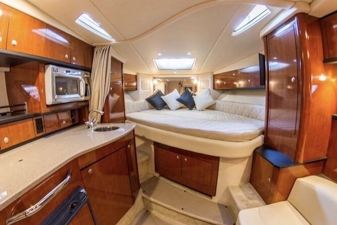 Miami Beach Boat Rental: Unforgettable On-Water Experiences - Cruising Near Miami’s Islands