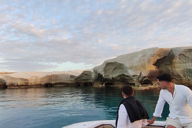 ❖ Milos: Private Yacht Tour—Kleftiko Sarakiniko Poliegos - Why a Private Cruise Makes Sense on Milos