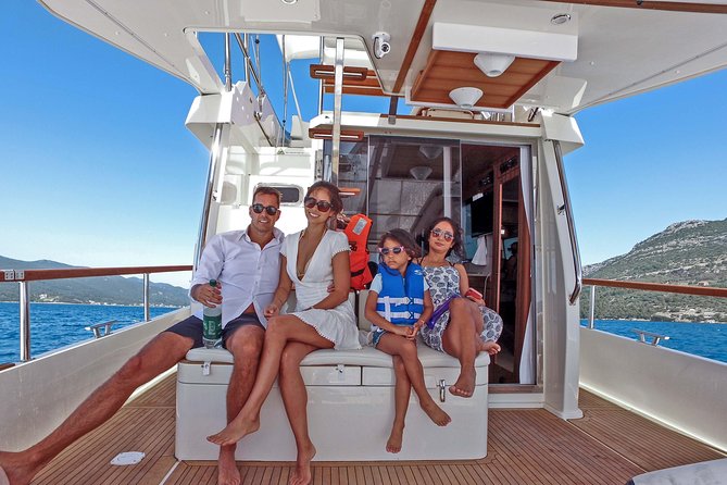 Mljet Island National park Yacht Excursion from Korcula Island - A three-course Mediterranean lunch on the yacht