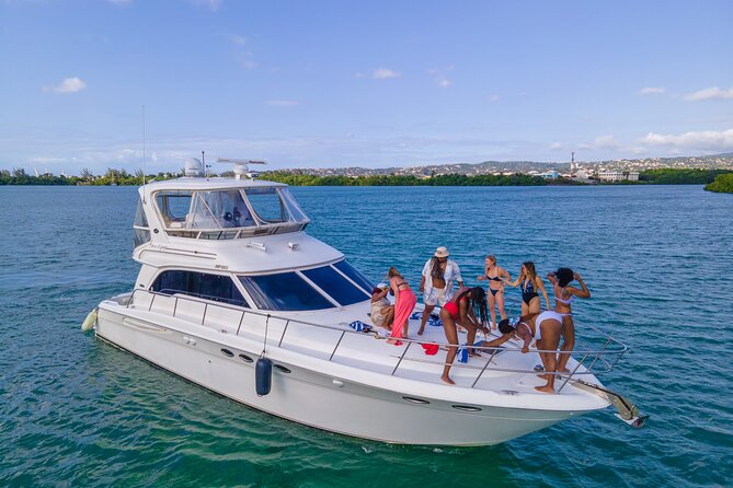 Montego Bay Private Yacht Tour with Open Bar and Lunch - What the $2,500 group price really means