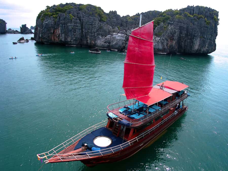 Mu Ko Ang Thong: Private Day Charter in Classic Thai Yacht - Why a private charter changes the day