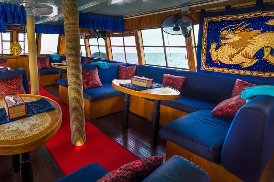 Mu Ko Ang Thong: Private Day Charter in Classic Thai Yacht - Lunch among the limestone islands