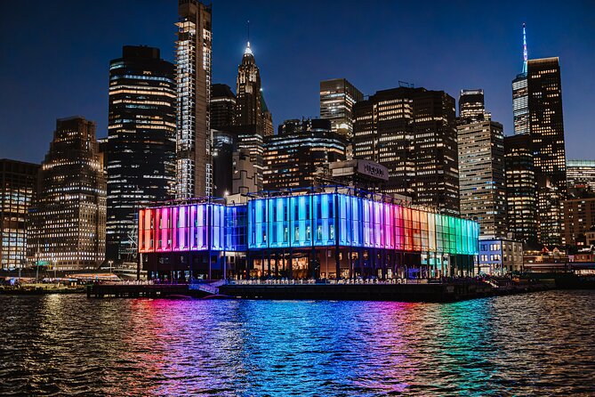 New York City Dinner Cruise on Luxury Yacht with Live Music - Governor’s Island and the Southern Tip of Manhattan