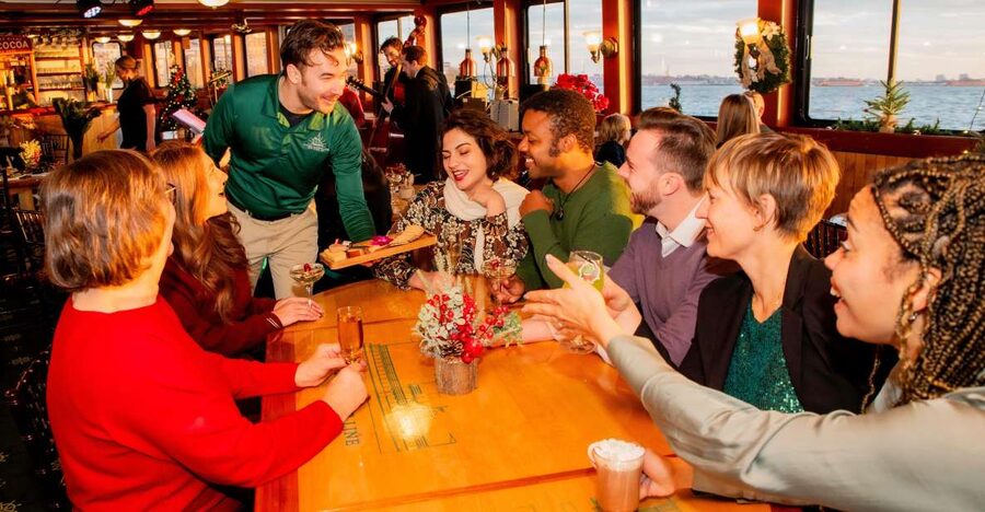 New York City: Holiday Jazz Classic Motor Yacht Cruise - Who Will Enjoy This Most