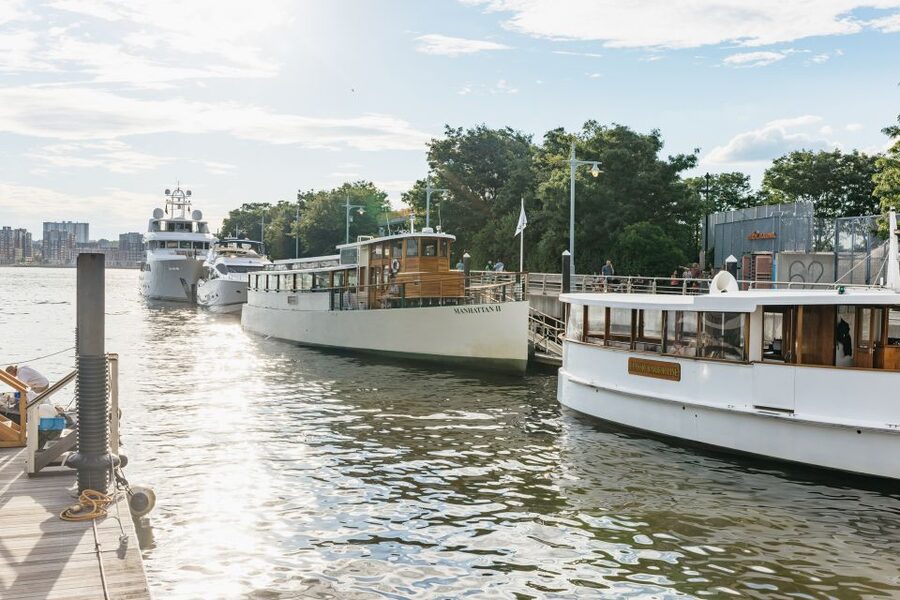 New York City: Sunset Yacht Cruise - The grand salon gives you a comfortable base
