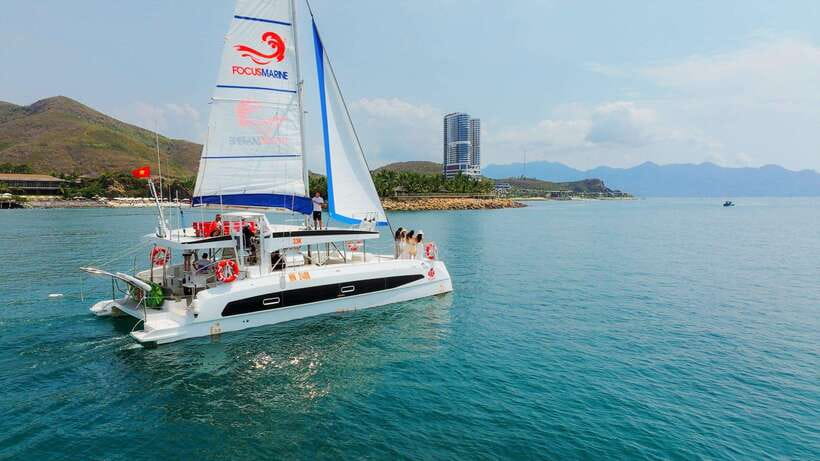 Nha Trang: VIP YACHT TOUR ( BBQ, Water activities) - Welcome champagne and the first views from the yacht