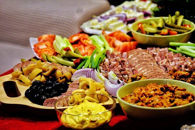 Nile River Dinner Cruise on a Yacht with Open Buffet - Boarding the boat and understanding the yacht claim