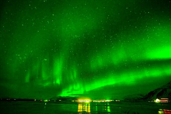 Northern Lights Yacht Cruise in Reykjavik - Weather, seasickness, and timing